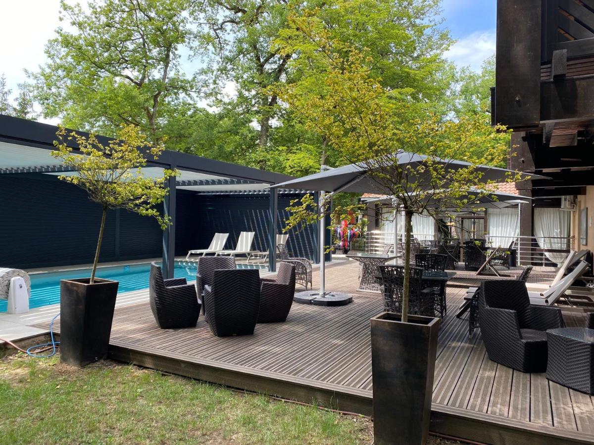 Enzo Hotels Diane - Logis Amnéville Exterior foto